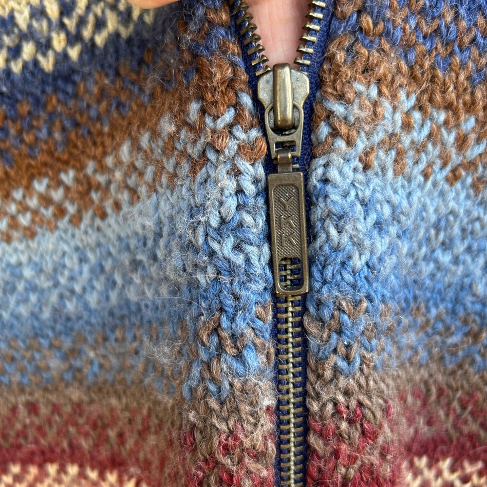 Multi-coloured Wool mix Cardigan (no tag) - zipper front - Size XL - Picture 5 of 5